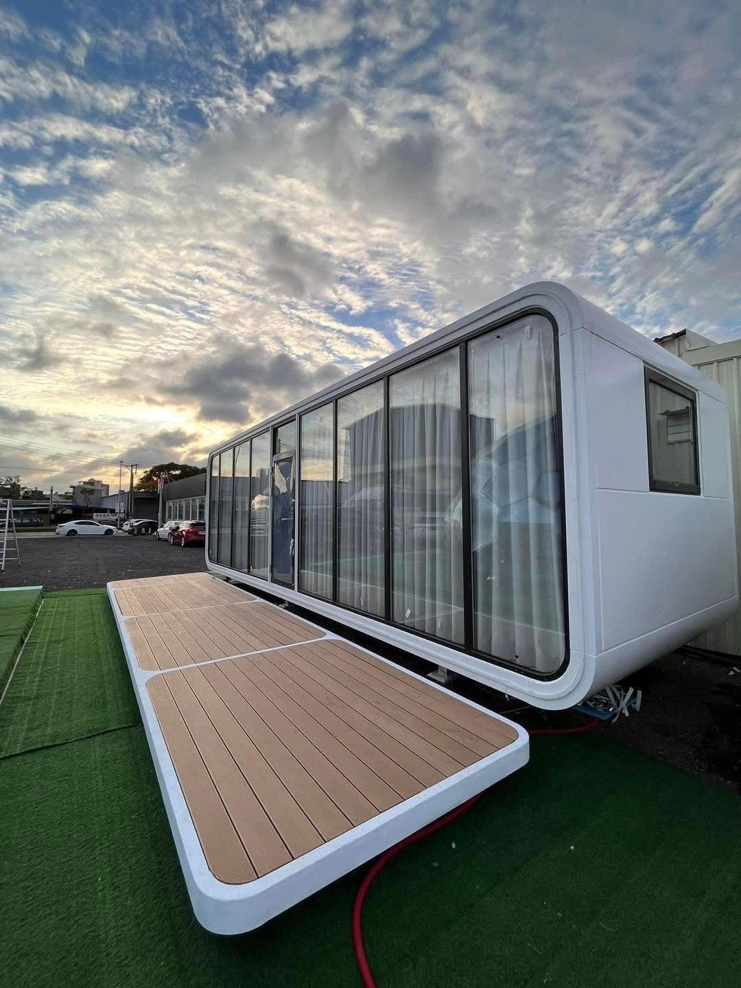 Apple Cabin (Carved Steel Board) - Shandong Yihong Green Construction PrefabricatedBuilding Technology Co.,Ltd